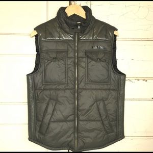 Converse Puffer Oversized Zippered Vest
